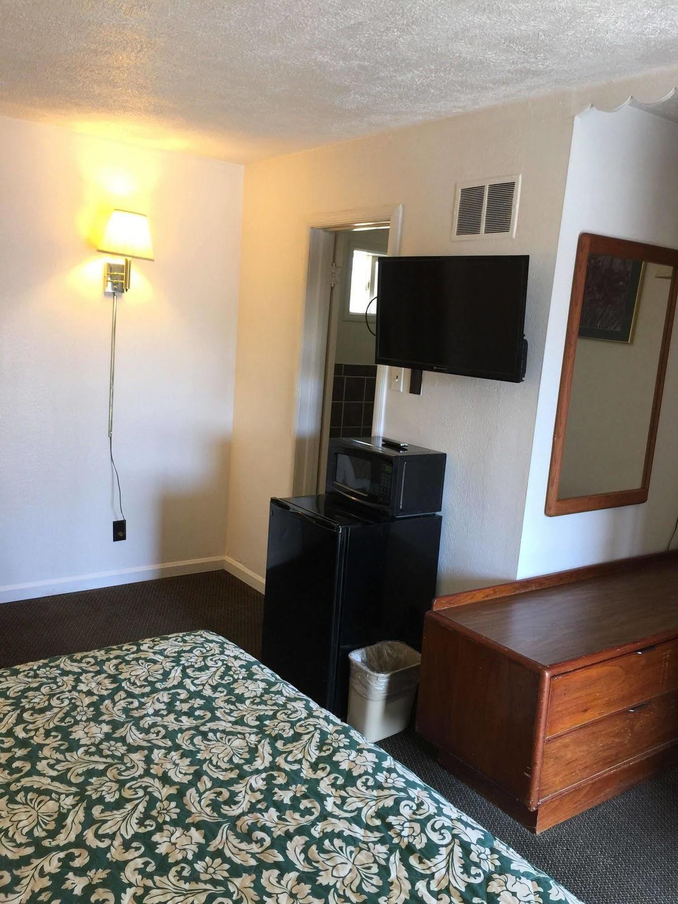 Woodridge Motel Terre Haute Exterior photo
